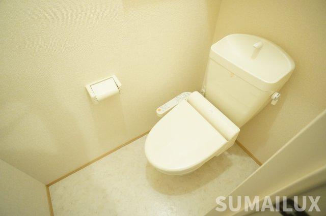 拡大写真:熊本市東区月出2丁目 2階202のトイレ