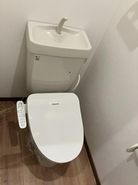 拡大写真:熊本市東区小山6丁目 2階205のトイレ