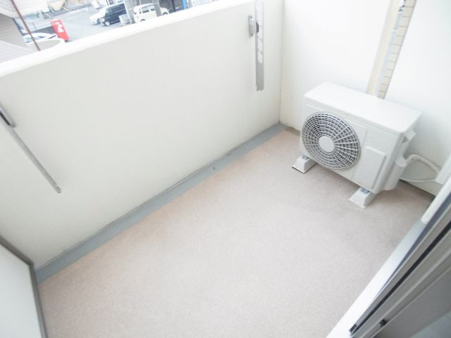 拡大写真:熊本市北区龍田8丁目 8階802のバルコニー
