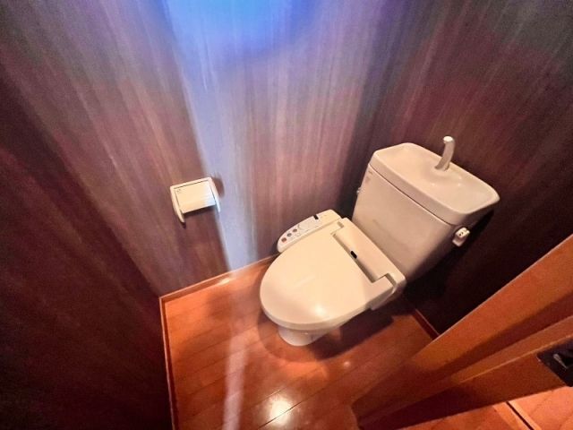 拡大写真:熊本市中央区本荘5丁目 3階303のトイレ