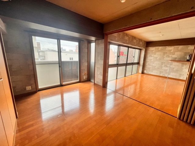 拡大写真:熊本市中央区本荘5丁目 3階303の寝室