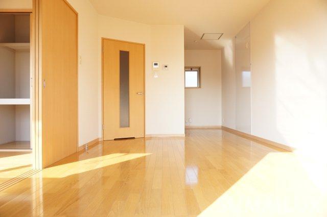 拡大写真:熊本市北区武蔵ケ丘9丁目 1階101の居間