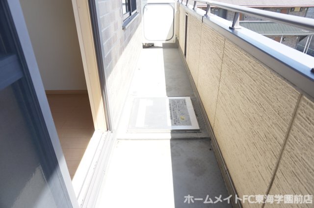 拡大写真:エスポワール長嶺 3階303のバルコニー