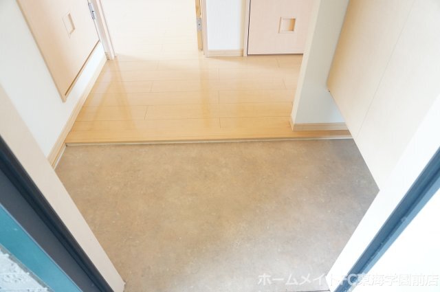 拡大写真:エスポワール長嶺 3階303の玄関