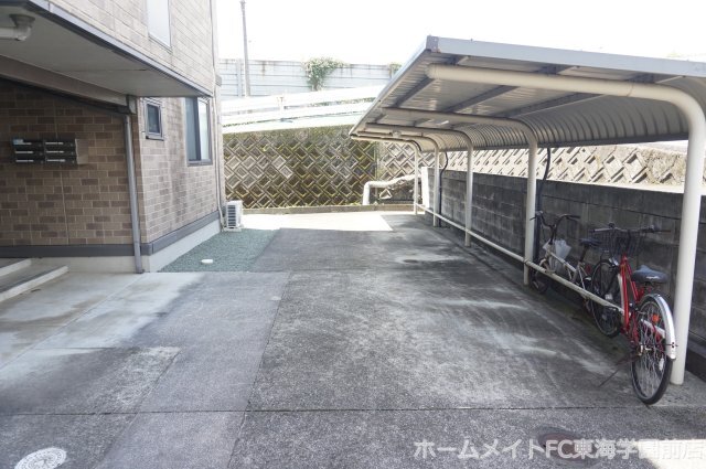 拡大写真:エスポワール長嶺 3階303のその他共有部分