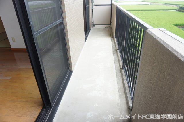 拡大写真:熊本市東区中江町 3階303のバルコニー