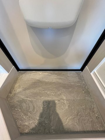 拡大写真：Cozy　House　南阿佐ヶ谷 2階203の玄関
