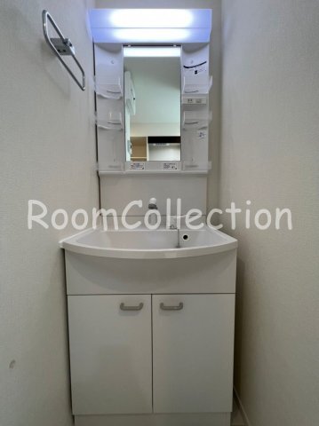 拡大写真：Cozy　House　南阿佐ヶ谷 2階203の独立洗面台
