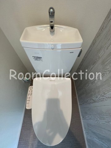 拡大写真：Cozy　House　南阿佐ヶ谷 2階203のトイレ