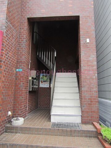 拡大写真:ウエムラビル 5階5Aの外観
