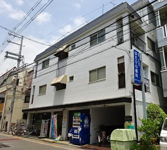 メゾンロータリーの外観