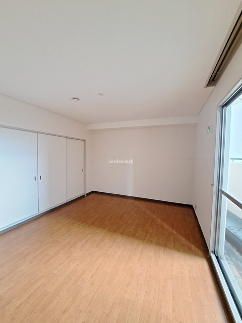 拡大写真:ノアーズアーク緑橋 5階501の内観