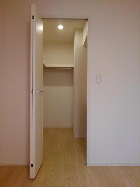 拡大写真:Maison de フルール 1階101の収納