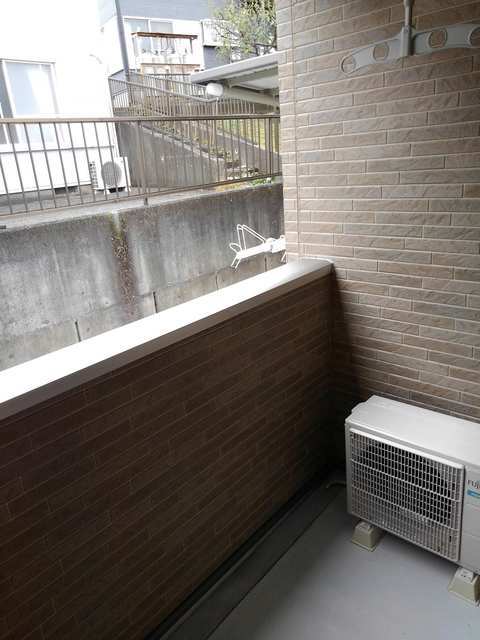 拡大写真:Maison de フルール 1階101のバルコニー