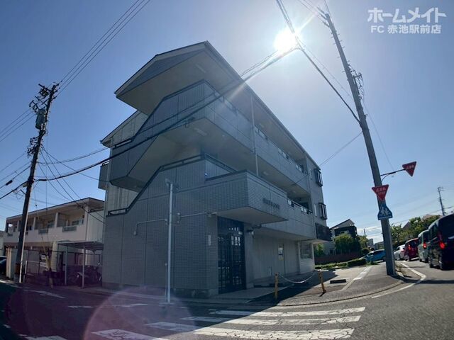 鈴の木ハイツCの外観