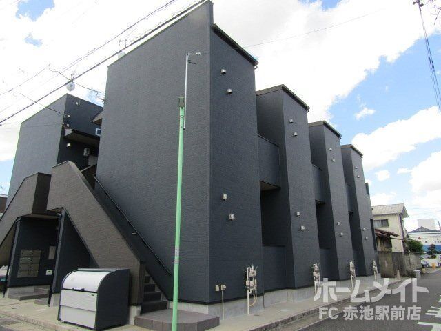 アコモ大高の外観