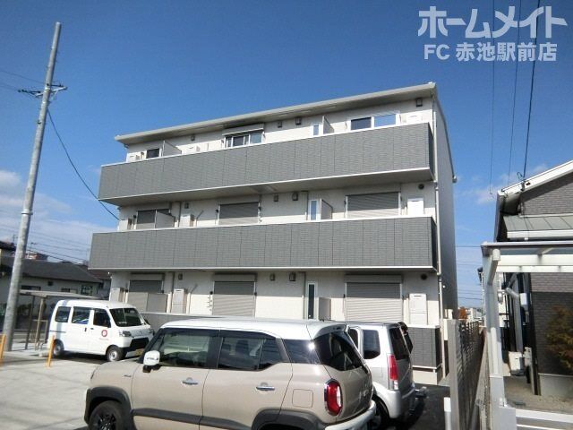 ドマーニの外観