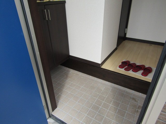 拡大写真：サニーコート赤池 2階101の玄関