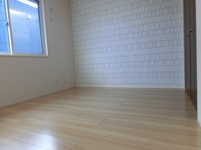 拡大写真:ベルネージュII 1階102のベッドルーム