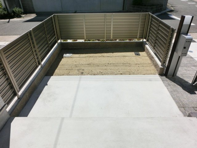 拡大写真:リヴェール荒池 2階Bの庭