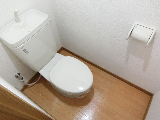 拡大写真:スカイハイツ塚本 2階2Cのトイレ