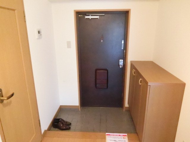拡大写真:スカイハイツ塚本 2階2Cの玄関