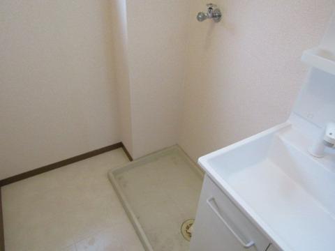 拡大写真:グランドゥールスードB 2階201のその他部屋・スペース