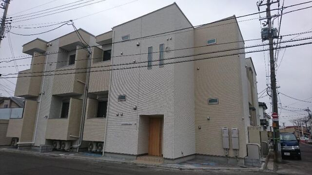 RIZEST春夏秋冬ー夏ーの外観