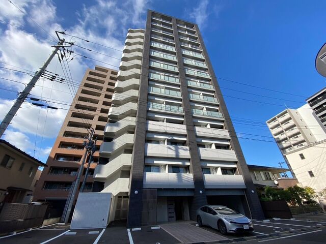 写真：シェルグランデ鉄砲町東の外観