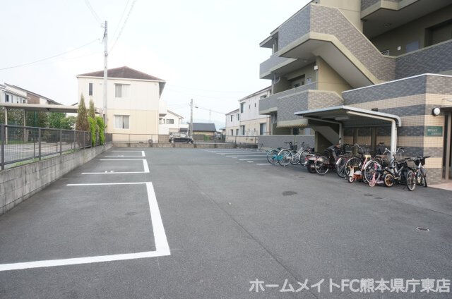 拡大写真:上益城郡益城町大字広崎 1階101の外観
