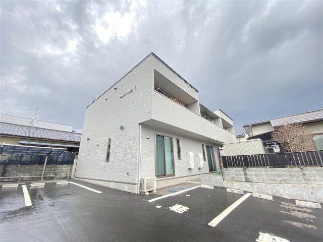 Flower valley Iの外観