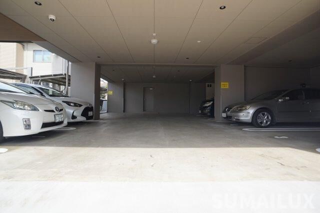 拡大写真:I.PROUD神水 3階402の外観