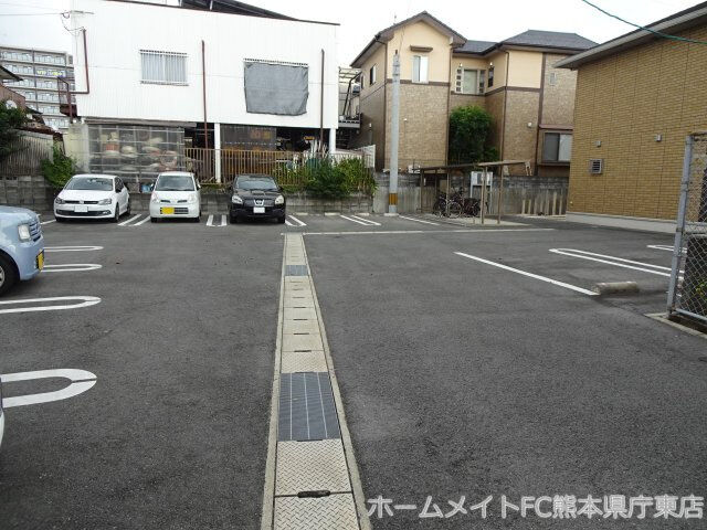 拡大写真：熊本市東区花立５丁目 2階203の外観