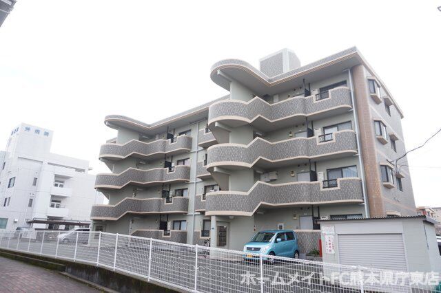シークシャルムの外観