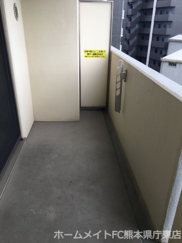 拡大写真:熊本市中央区南熊本1丁目 8階801のバルコニー