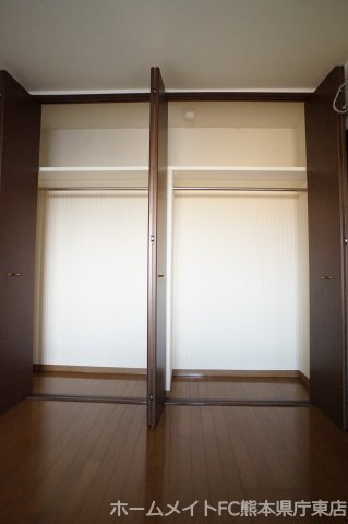 拡大写真:熊本市東区健軍4丁目 2階204の収納
