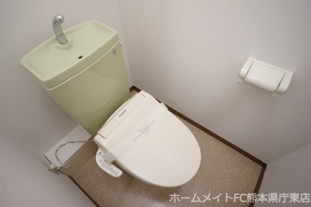 拡大写真:熊本市東区健軍4丁目 2階204のトイレ