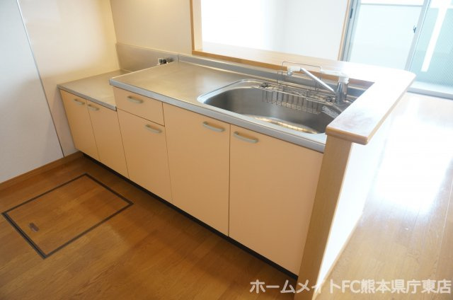 拡大写真:上益城郡益城町大字広崎 1階101のキッチン
