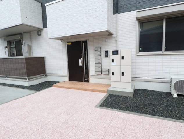 拡大写真:熊本市南区島町1丁目 2階205のエントランス