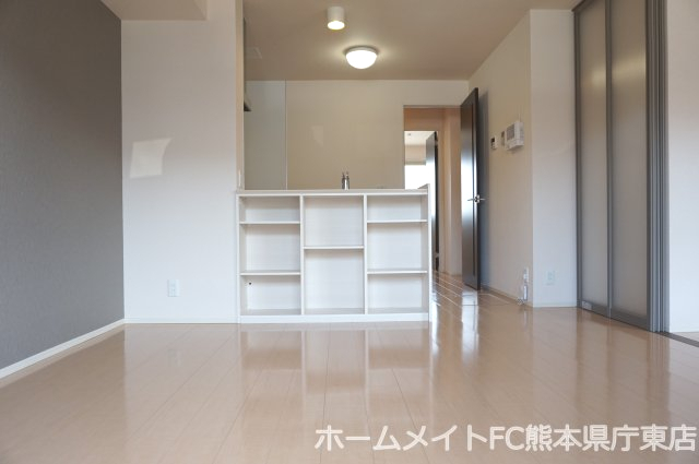 拡大写真:熊本市東区江津2丁目 3階303の居間