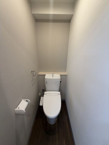 拡大写真:ヒルクレストELGRAND大江 4階404のトイレ