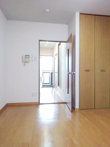 拡大写真:サニーフラッツHR 3階302の内装です
