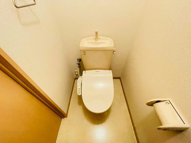 拡大写真:熊本市中央区帯山1丁目 1階102のトイレ