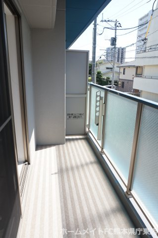 拡大写真:熊本市中央区九品寺3丁目 5階702のバルコニー