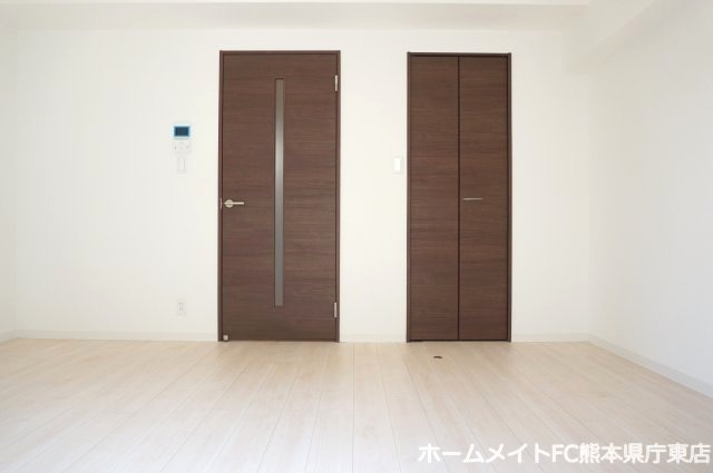 拡大写真:熊本市中央区九品寺3丁目 5階702の居間