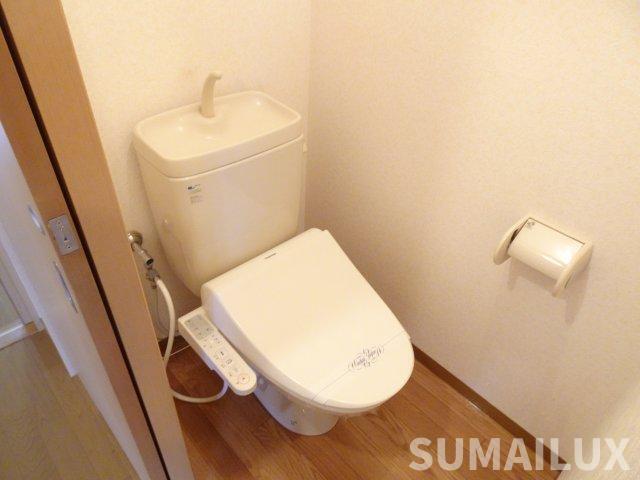 拡大写真:上益城郡御船町大字木倉 2階201のトイレ