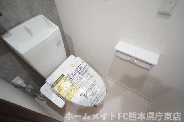 拡大写真:上益城郡益城町大字広崎 2階202のトイレ
