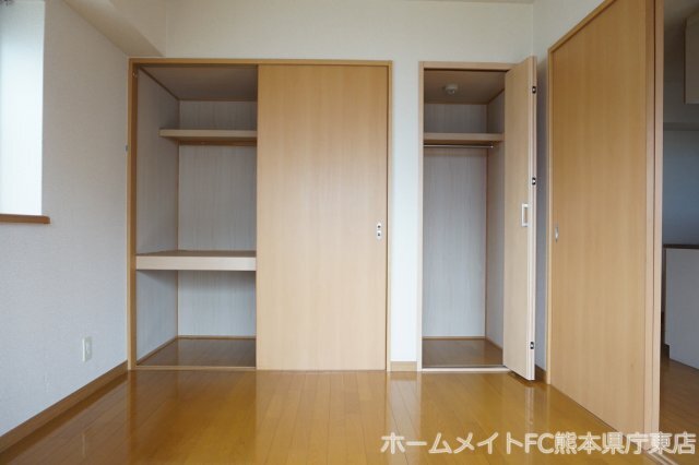 拡大写真:熊本市東区桜木5丁目 2階105の収納