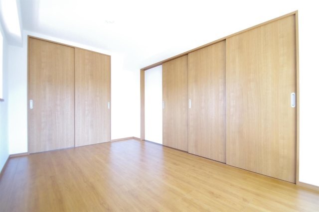 拡大写真：キャッスル上野　1番館 3階302の内装