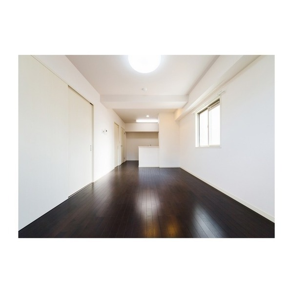 拡大写真:Fraise本荘 5階503の居間